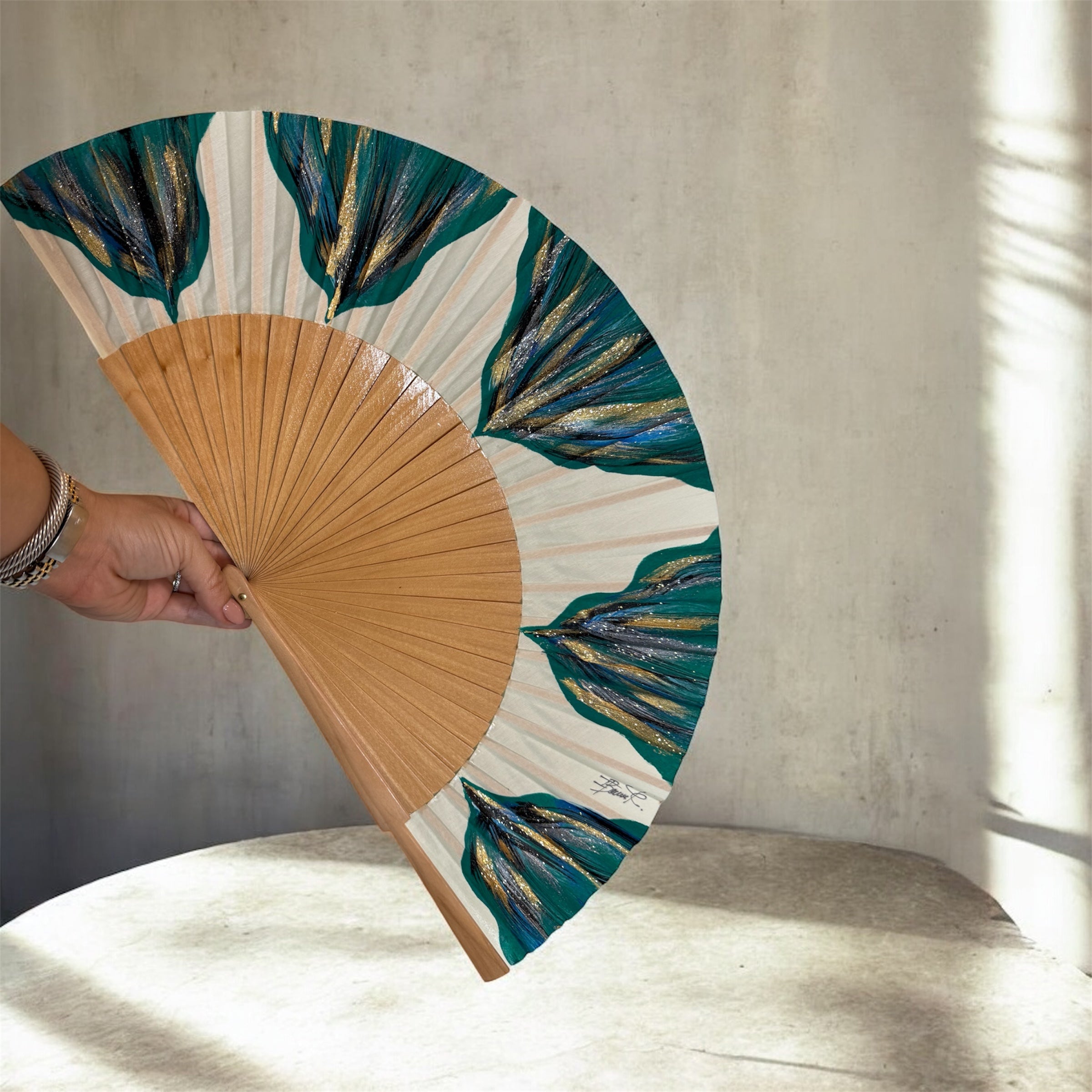 Green Natural Feston KOLORETE Hand Painted Hand Fan