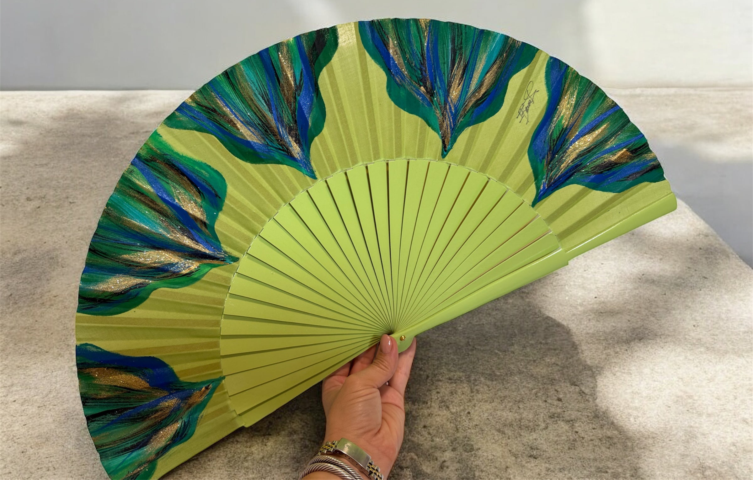 Green Feston KOLORETE Hand Fan